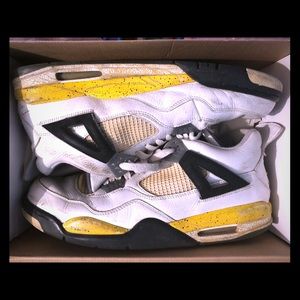 Air Jordan 4 Retro Taxis sz14